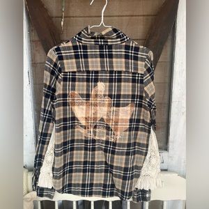 Distressed Chicken Flannel